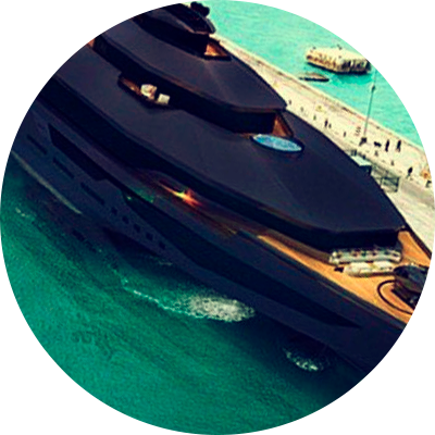 Rent yacht by Dubai services